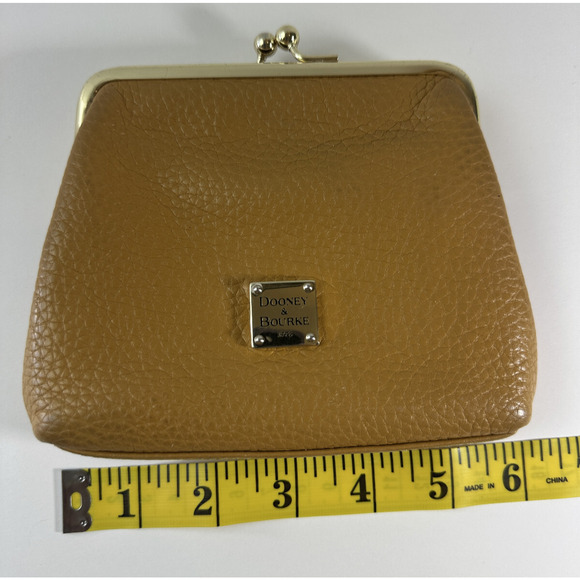 Dooney & Bourke Pebble Grain Leather Coin Purse Clutch Credit Card Slots Toffee - Picture 14 of 16